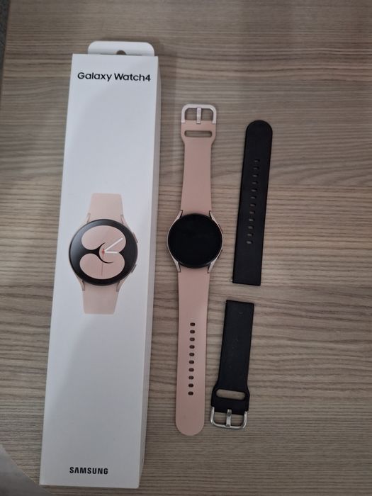 Samsung Galaxy Watch 4 – stare foarte bună, cu cutie