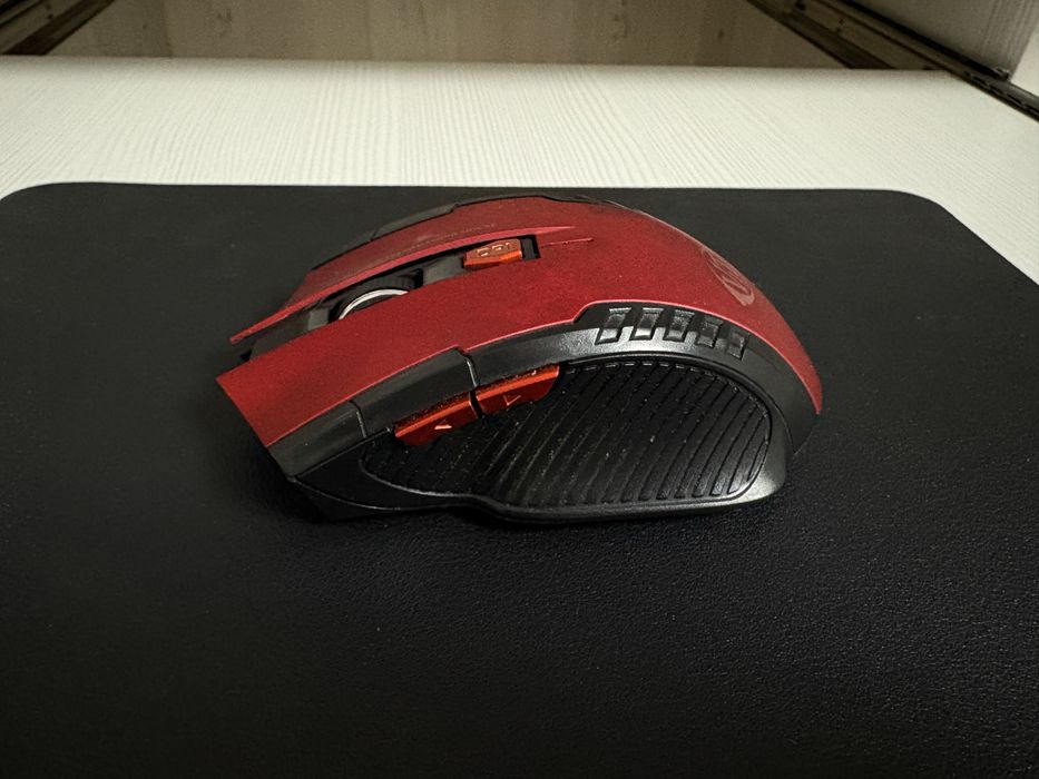 Игровая мышь Viti красная
