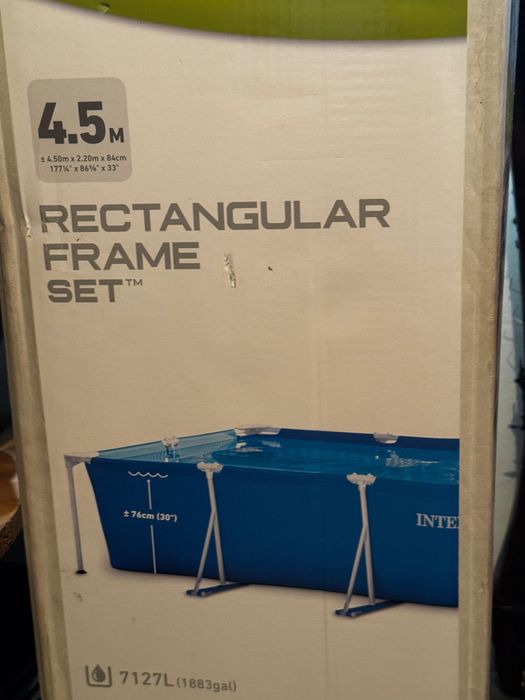 Продаётся бассейин б/у