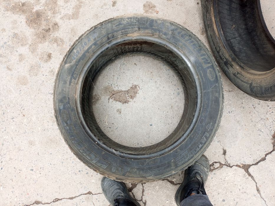 Зимняя резина 2 шту255/50//19