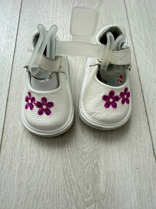 Sandale , piele naturala, marime 20