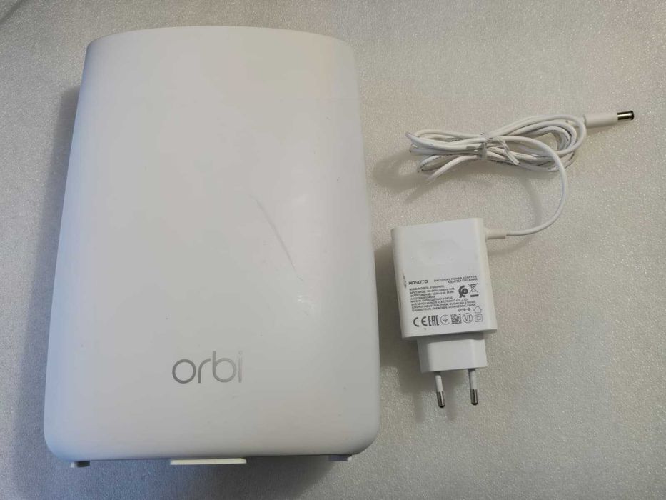 Router Netgear Orbi LBR20 4G LTE Advanced, WiFi Mesh AC2200, Slot SIM