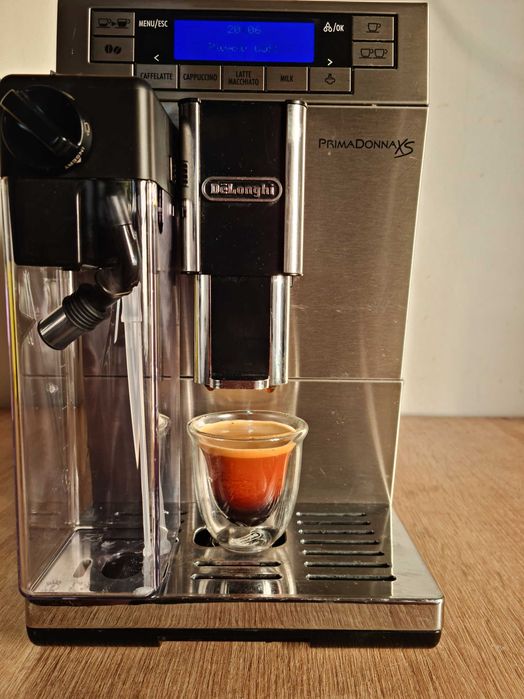 Espressor cafea automat DeLonghi PrimaDonna ETAM 36.365 MB