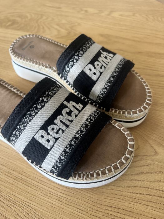 Slapi Bench Platform