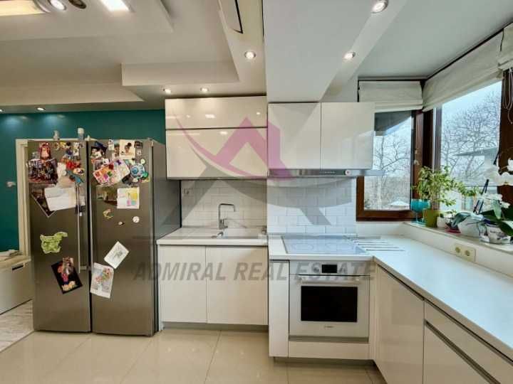 Дава се под наем Тристаен апартамент в Варна, ВИНС - 82 кв.м за 787.95 € - Снимка #1