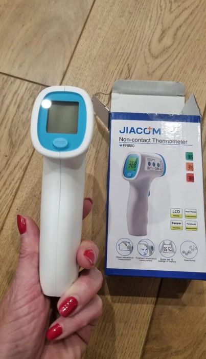 Безконтактен инфраред дигитален термометър