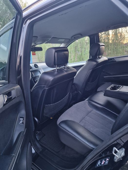 Vând Mercedes ML 280CDI 4MATIC