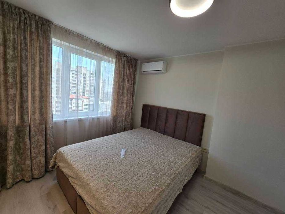 Продава се Тристаен апартамент в Стара Загора, Три чучура - център - 110 кв.м за 1619 €/кв.м - Снимка #9