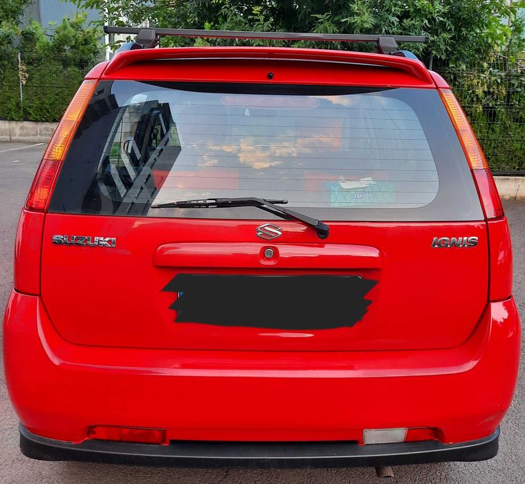 Vând masina Suzuki Ignis