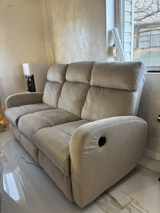 Диван с механизъм