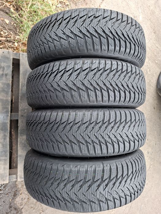 4бр. Почти Нови 185/65/15 Goodyear Ultragrip 8 - DOT  4324