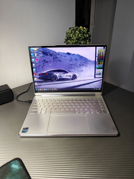 Laptop lenovo yoga  7 14 inch 2in 1