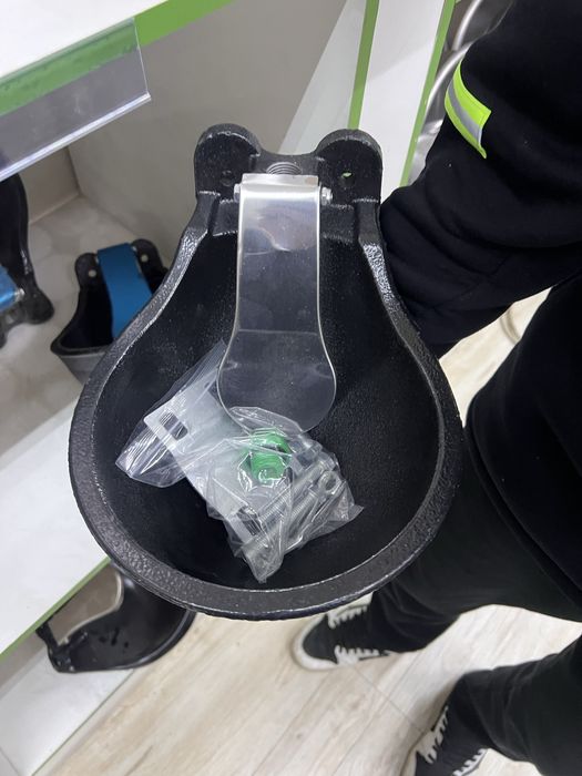 Паилка для коровы