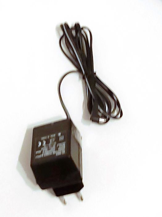 Дистанционно за телевизор Самсунг  и  за  Нео ,  зарядно 9 V