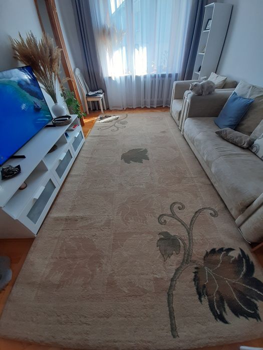 Продам Ковер 2/4