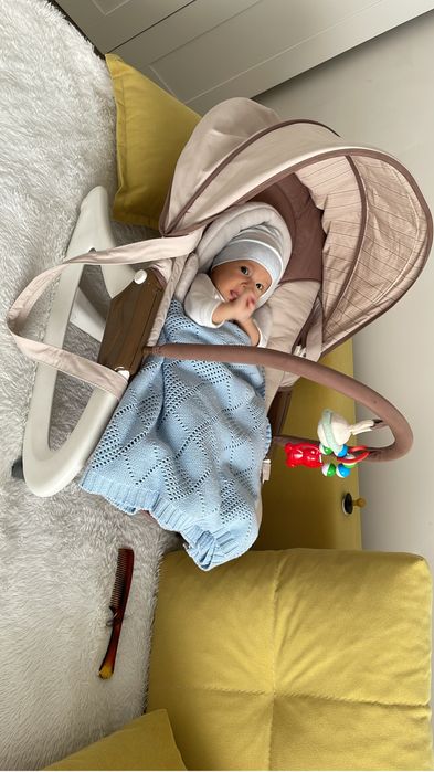 Шезлонг-переноска для малыша