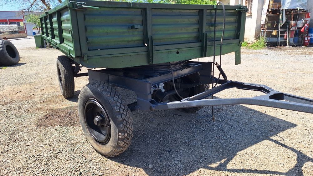 Ремарке за трактор