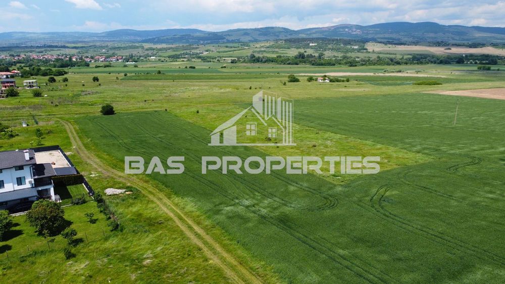 Парцел в София, област-гр.Костинброд площ 490