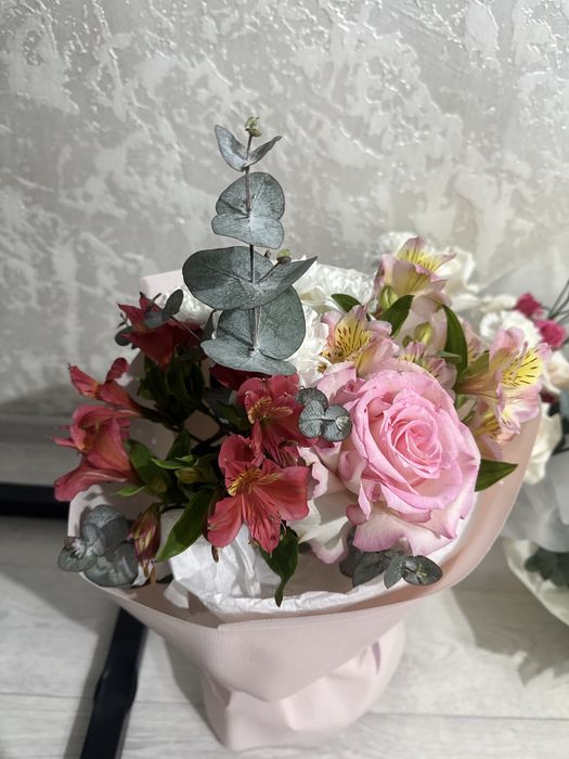 Букет цветов свежый