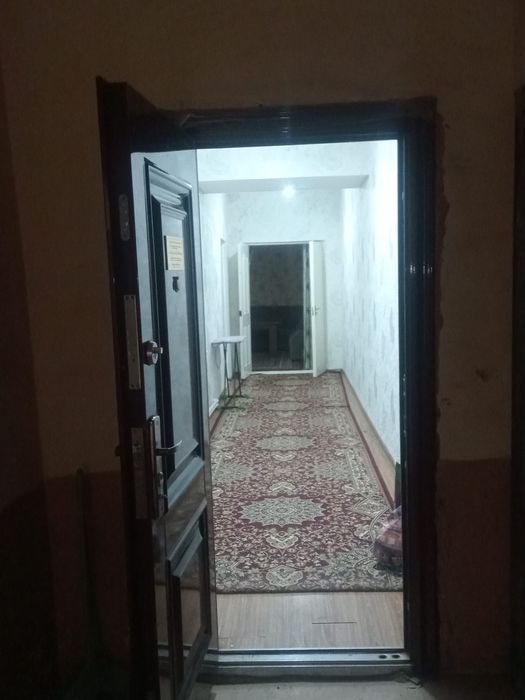 Srochna dom  sotiladi