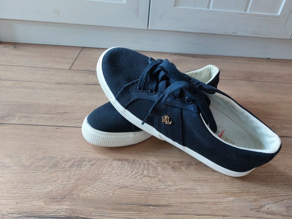 Нови кецове Ralph Lauren 38 номер