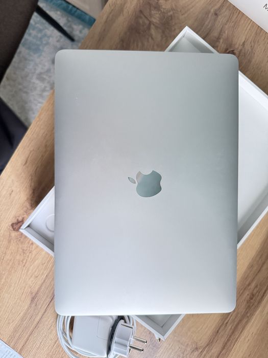 Macbook Air 13 M1