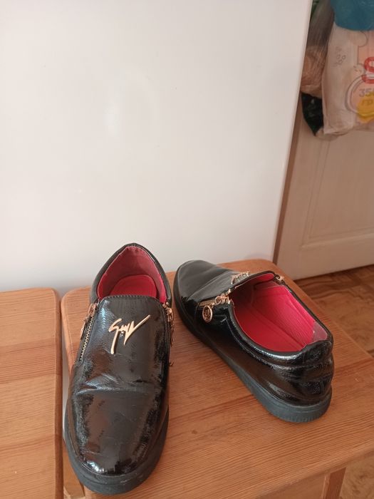 Обувь для школьников 31,34,35 36 размеры