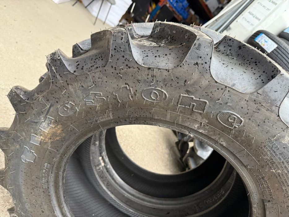 ANVELOPA 300/70 R20 FIRESTONE RADIAL 4000 120A8 TL ( DOT 2021 )  Cauciucuri tractor, Fiat, Case, Fendt, John Deere, New Holland, Massey Ferguson, UTB