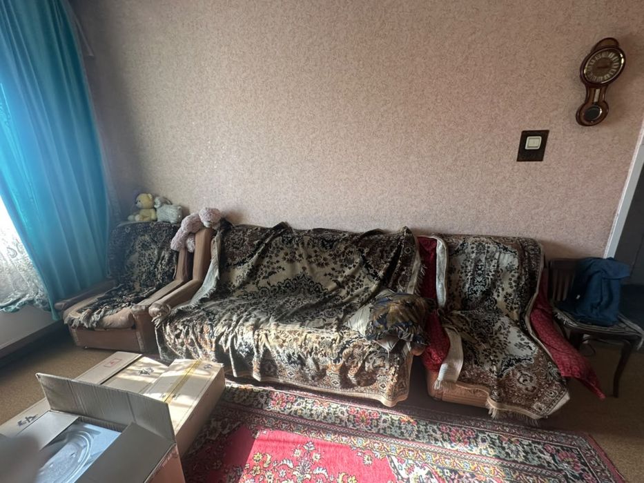 Шифонер, тумба, стенка и диван