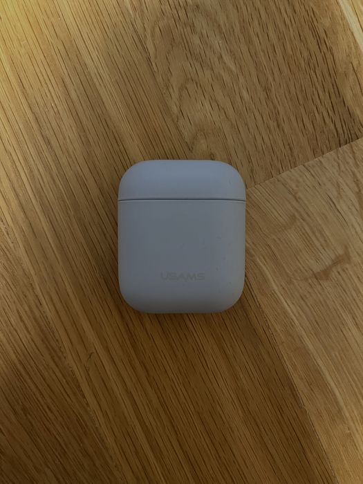 Калъфче за Airpods