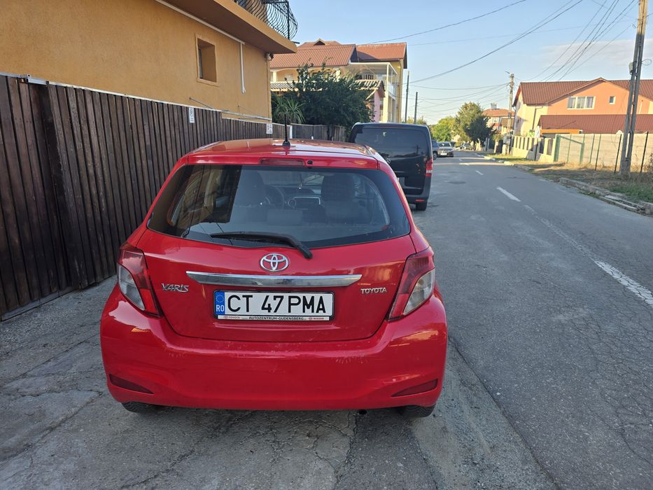 Toyota Yaris benzina