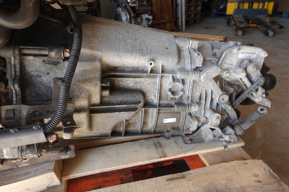 CutieVitManuala 6Trep+R*HVW9062606800*VwCRAFTER2.0TDI CodMotor*CSL*Eu6