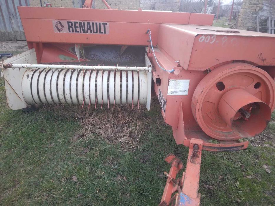 Presa de balotat Renault