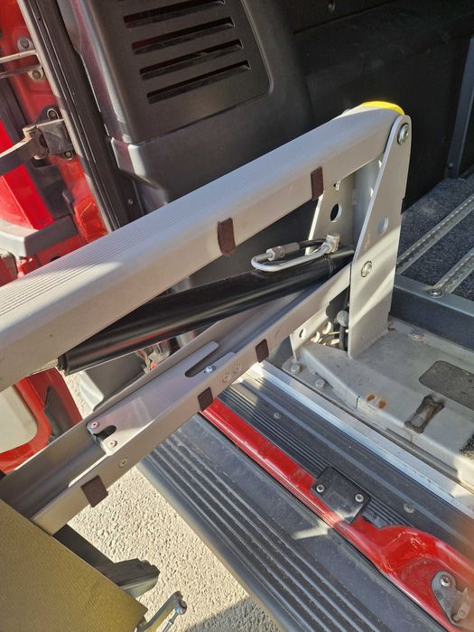 Лифт за инвалидна количка