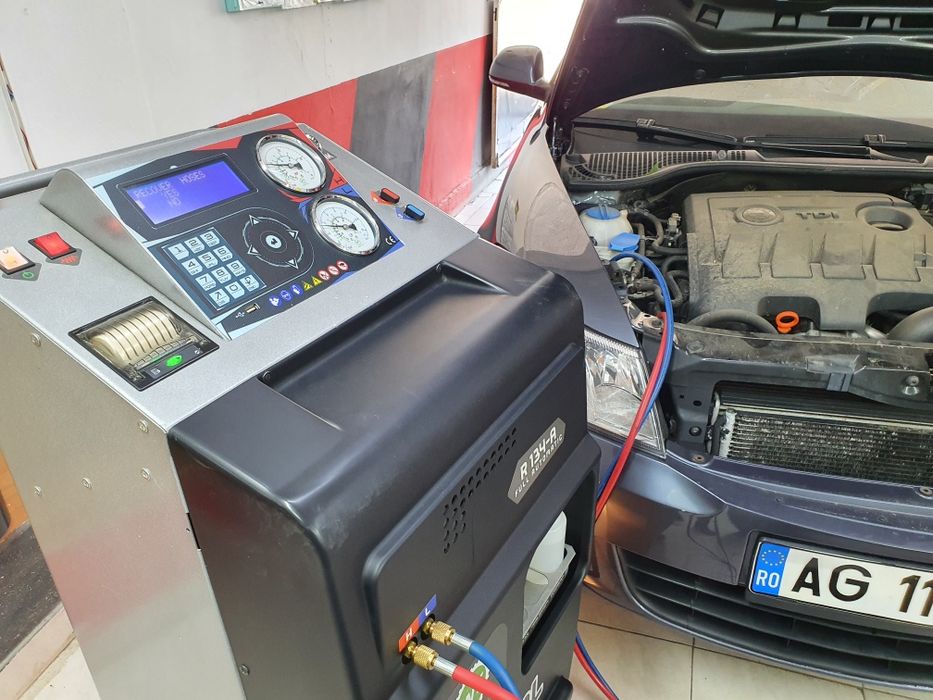 Freon auto R 134a și 1234yf