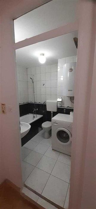 Дава се под наем Тристаен апартамент в Пловдив, Изгрев - 89 кв.м за 321.3 € - Снимка #6