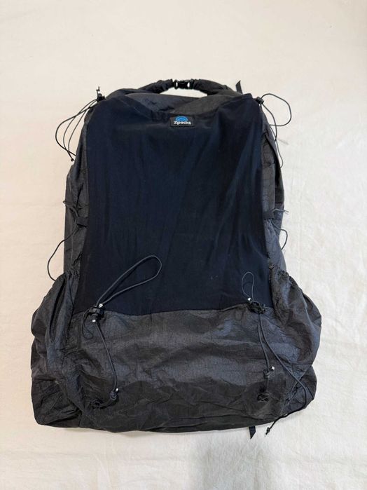Продавам ултра лека туристическа раница ZPacks Arc Haul Ultra 70L, Medium, 660 грама