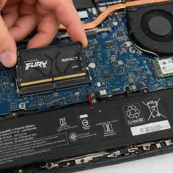 Reparații Calculatoare Laptop la Domiciliu Instalare Windows 11 Office Licență Curățare Upgrade SSD RAM Recuperare Date Imprimante Router WiFi BIOS