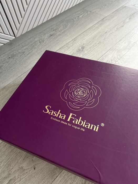 Ботинки от Sasha Fabiani