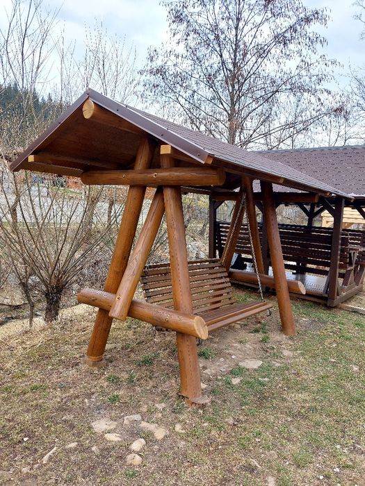 Mobilier rustic de grădină