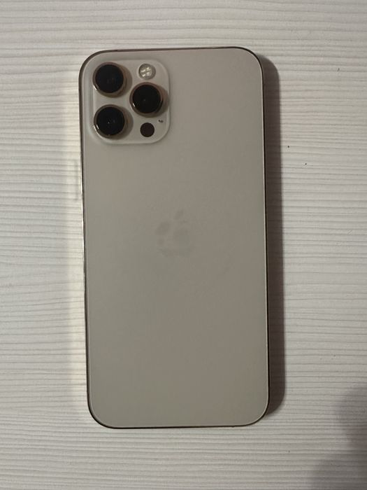 Vand  iPhone 12 Pro Max