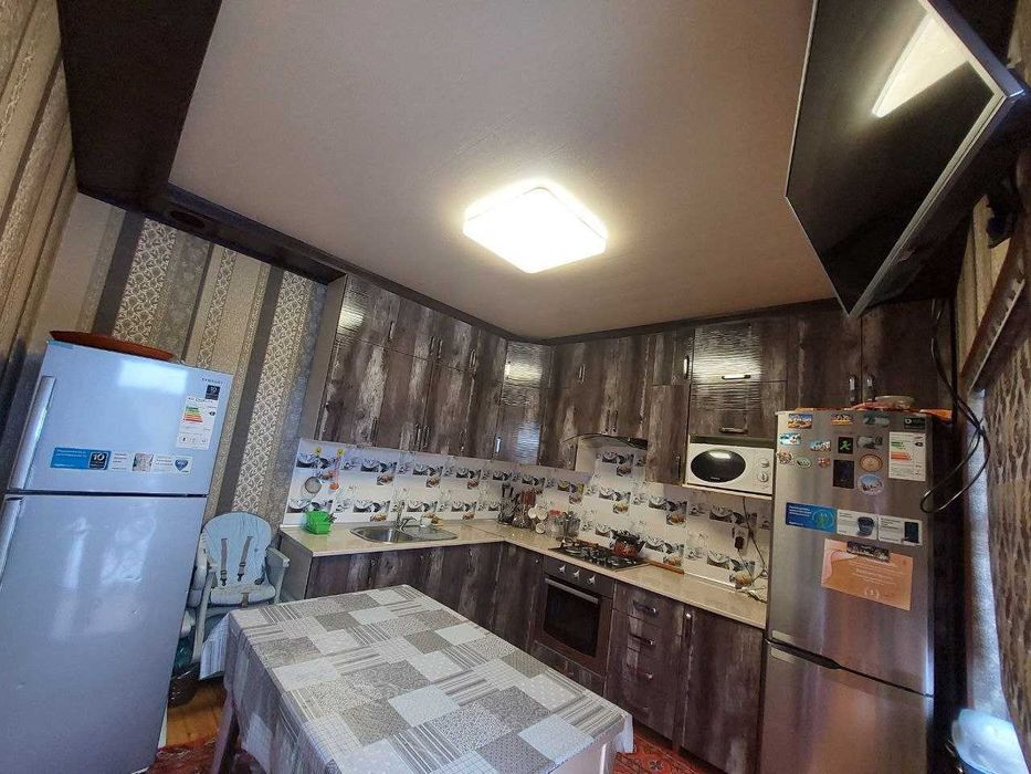 Бадамзар продается участок общая площадь 2 соток Фасад 10 на 20 метров