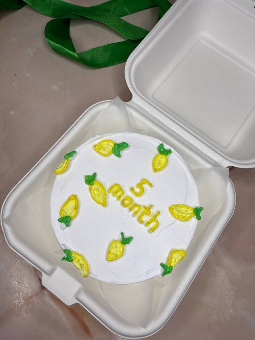 Zakazga  TORT BENTO Perojniy