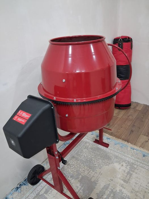 Бетона мешалка новая