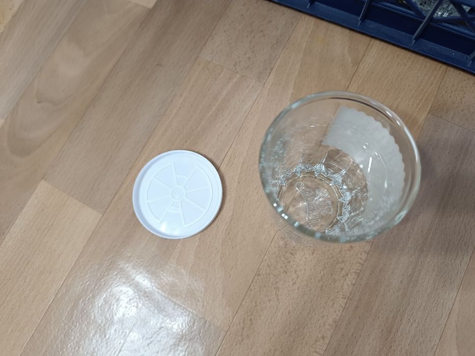 Стаканы с крышкой Махеев