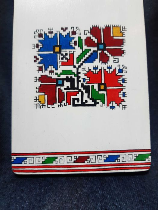 Декоративна дървена дъска с шевица - ръчна изработка