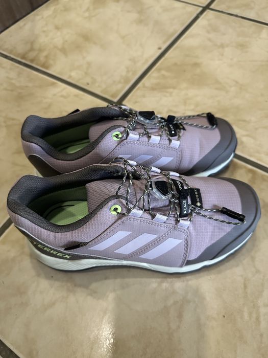 Adidas Terrex Continental 33