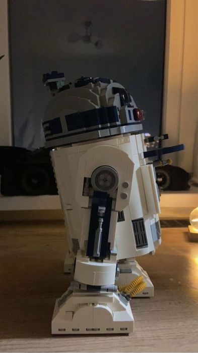 Конструктор LEGO R2-D2