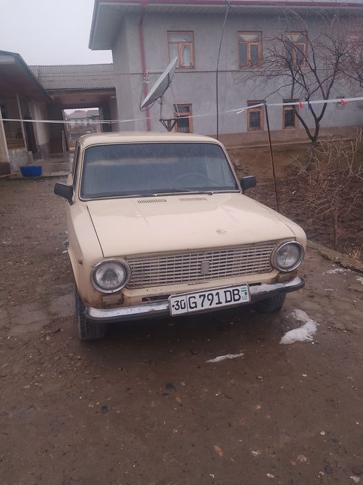 Jiguli vaz 21011