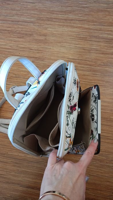 Раница - на цветя